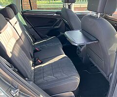 2017 Volkswagen Tiguan - Image 8/10