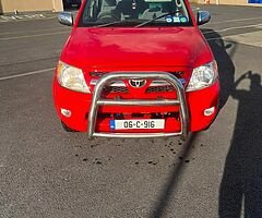 Toyota Hilux tax+doe
