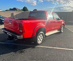 Toyota Hilux tax+doe - Image 4/10