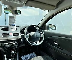2014 Renault Fluence nct 2024 we finance - Image 9/10