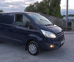 152 Transit custom Doe&Tax