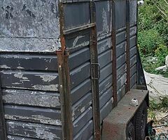 cattlebox 8x4