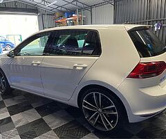 2015 Volkswagen Golf - Image 4/9