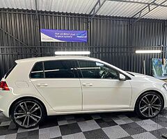 2015 Volkswagen Golf - Image 5/9