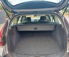 Renault Megane Estate 1.4Petrol Long NCT..Low kms Manual Transmission - Image 5/10