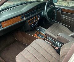 Mercedes 190 - Image 6/7