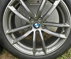 Bmw Alloys with tyres