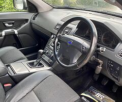 2010 Volvo XC90 - Image 7/10