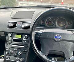 2010 Volvo XC90 - Image 8/10