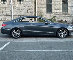 Mercedes E class 2.2 diesel . Coupe . Low km - Image 4/10