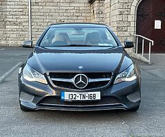 Mercedes E class 2.2 diesel . Coupe . Low km - Image 10/10