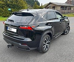 172 LEXUS NX300H F-SPORT 4WD - Image 3/9