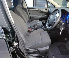 2017 Citroën C4 - Image 8/10