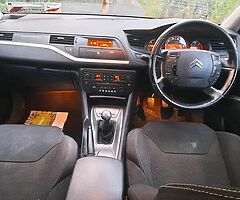2009 citroen c5 1.6 diesel taxed & tested - Image 5/8