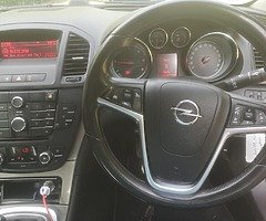 10 Insignia NEW NCT 07/23 Only 200km - Image 6/7