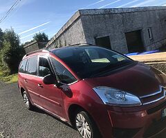 1.6 diesel Citroen c4 7 seats tax /08/22/ nct out - Image 7/7