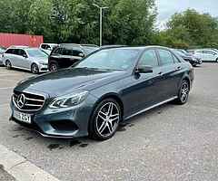 2015 Mercedes-Benz E220 BLUETEC AMG NIGHT EDT