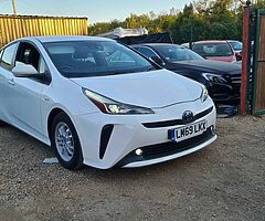 2019 Toyota PRIUS ACTIVE UK MODEL 