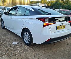 2019 Toyota PRIUS ACTIVE UK MODEL  - Image 5/9
