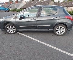 Peugeot 308 - Image 7/10