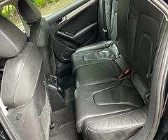 Audi A4 2009 - Image 4/5