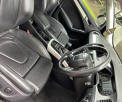 Audi A4 2009 - Image 5/5