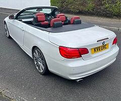 2011 BMW 320d - Image 4/8