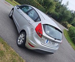 2010 Ford fiesta zetec