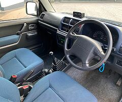 2002 Suzuki Jimny - Image 6/7
