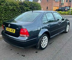 2005 Volkswagen Bora - Image 3/5