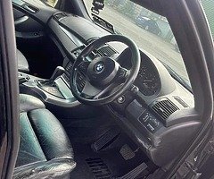 BMWx5 2005
  read add￼￼￼