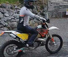 Ktm 300cc enduro bike - Image 6/9