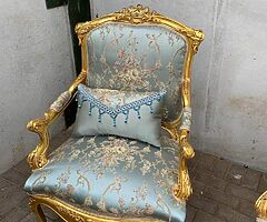 Terence Clifford antiques
Phone 0872365095