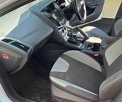 Ford Focus - Image 5/7