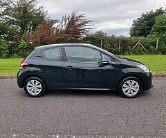 2015 Peugeot 208 1.0 Pure Tech Active