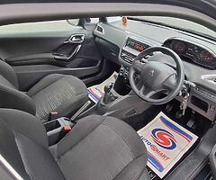 2015 Peugeot 208 1.0 Pure Tech Active - Image 8/10