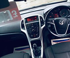 2012 Vauxhall Astra - Image 9/10