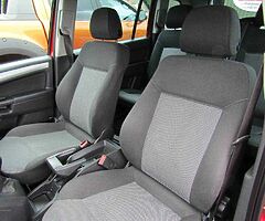 2013 Vauxhall ZAFIRA - Image 8/10