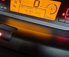 Citroen 1.6 diesel automatic 7 seater - Image 9/10