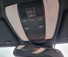 2011 MB E220 - Image 8/10
