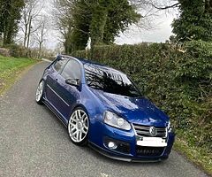 WANTED E12 Corolla/ MK5 Golf