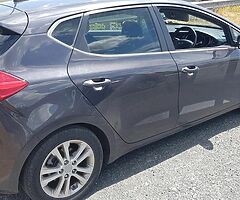 Kia cee'd 2015 - Image 4/5