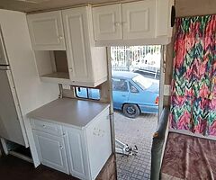 Ford Camper. V8 ford motor - Image 8/9