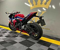 2020 Honda fireblade cbr1000rr sp - Image 7/10