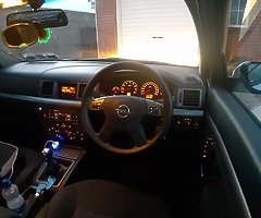 Opel Vectra 1.6 petrol - Image 6/8