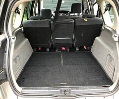 06 Renault grand scenic NCT - Image 9/10