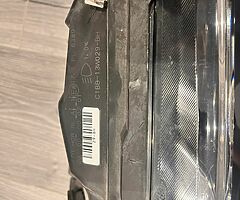 Ford Fiesta 2013/2019 headlight - Image 5/5