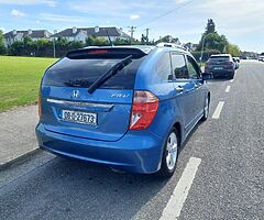 Honda FR-V