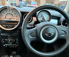 2012 MINI Cooper - Image 4/10