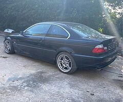 2001 BMW 325i